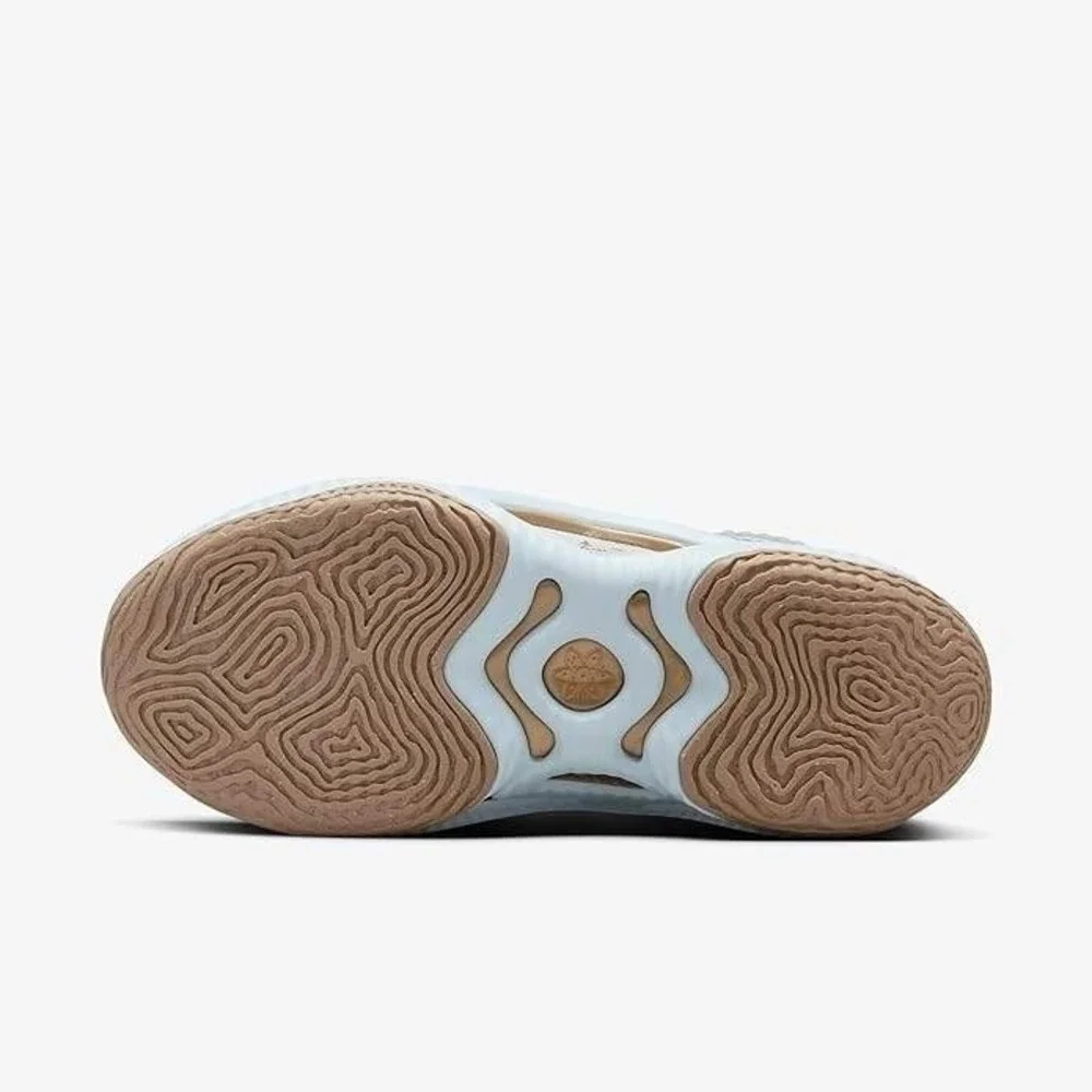 NIke Cosmic Unity 3 Women's Basketball Shoes, Football Grey,‎ Size 9.5
